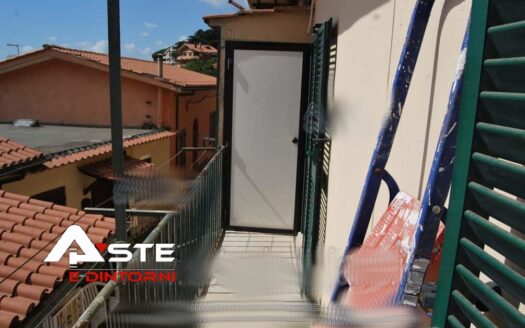 APPARTAMENTO AL PIANO TERRA IN ROCCA DI PAPA (RM), VIA BORGO VALLE VERGINE N. 11