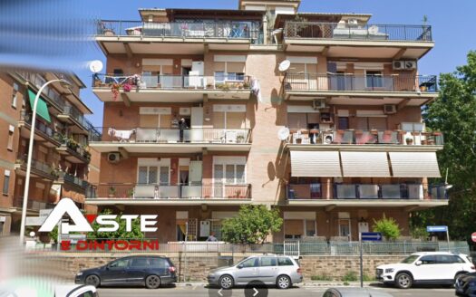 APPARTAMENTO AL PIANO SECONDO IN TORVAJANICA (RM), VIA LA SPEZIA N. 24